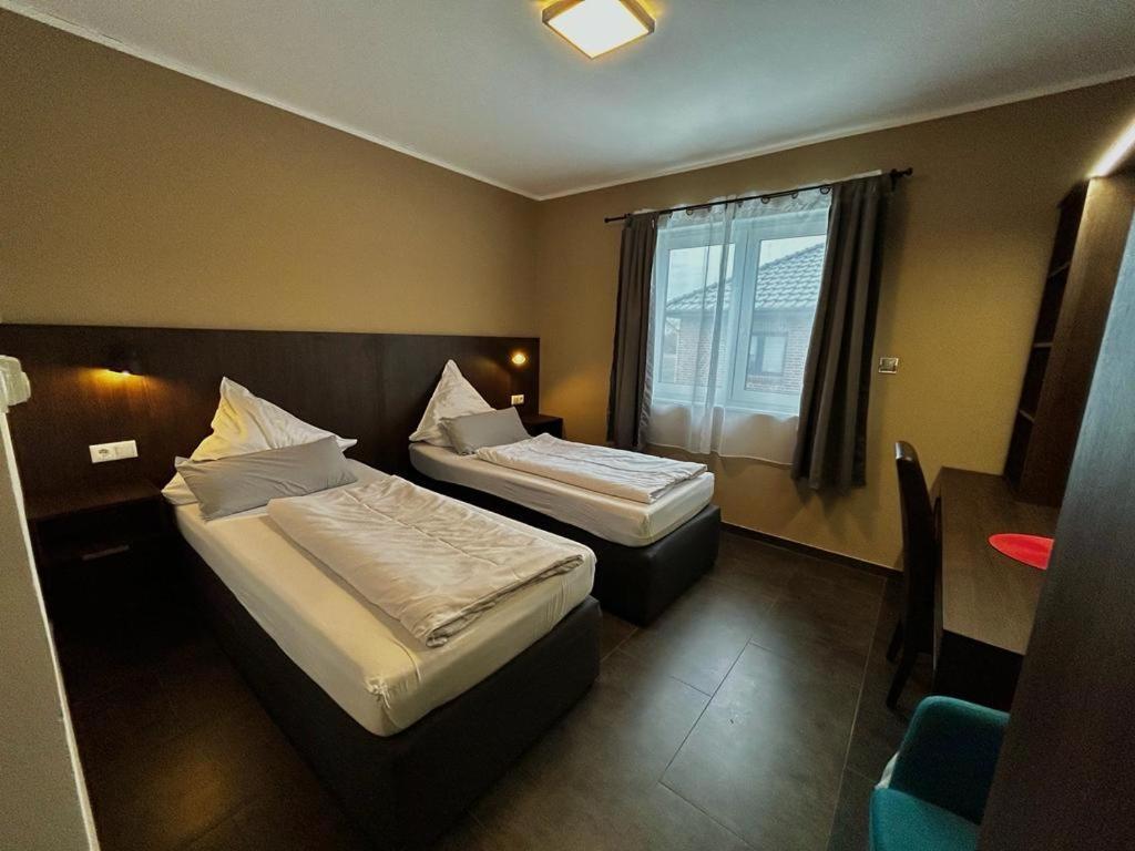 Hotel Restaurant Ayhan Бургдорф Екстер'єр фото